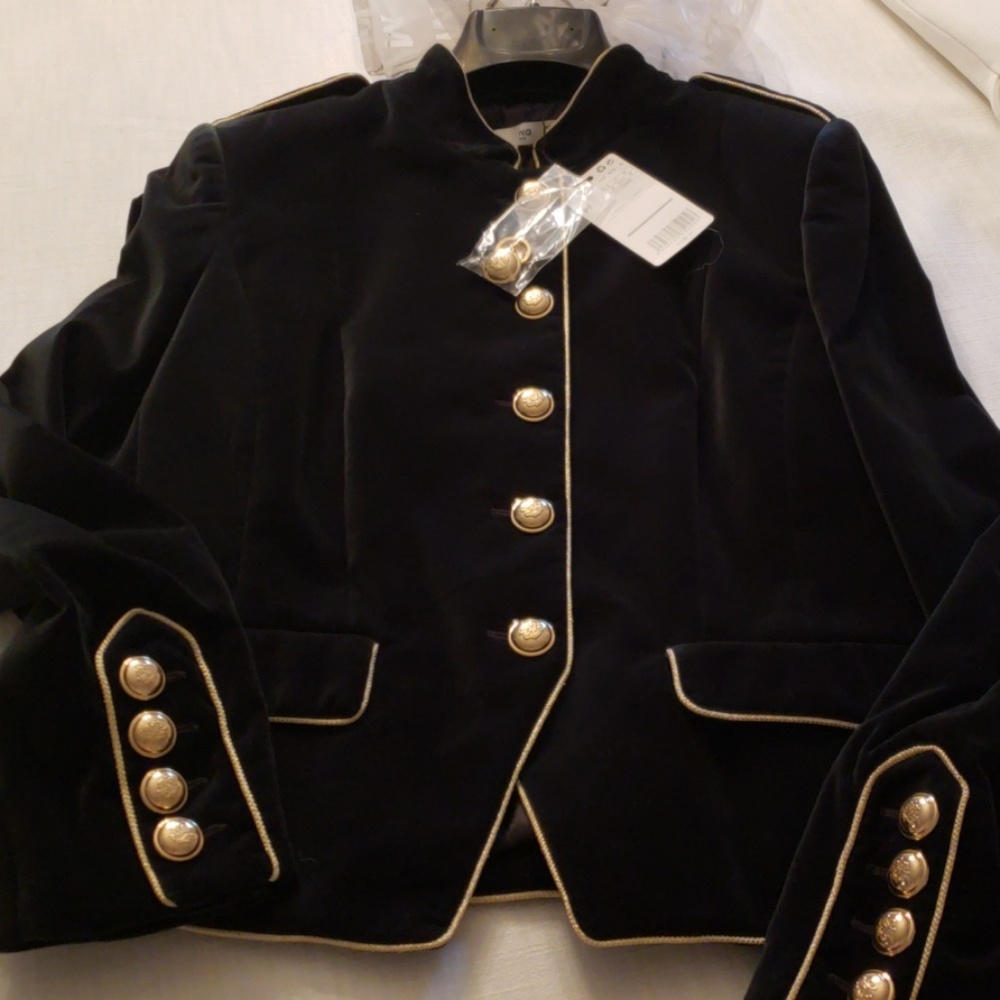 Mango velvet  blazer new